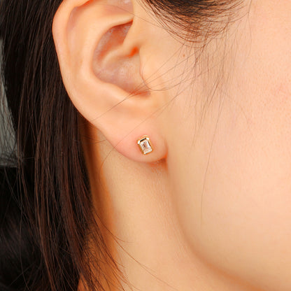 Bezel-Set Emerald Shape Diamond Stud Earrings - Kindspark