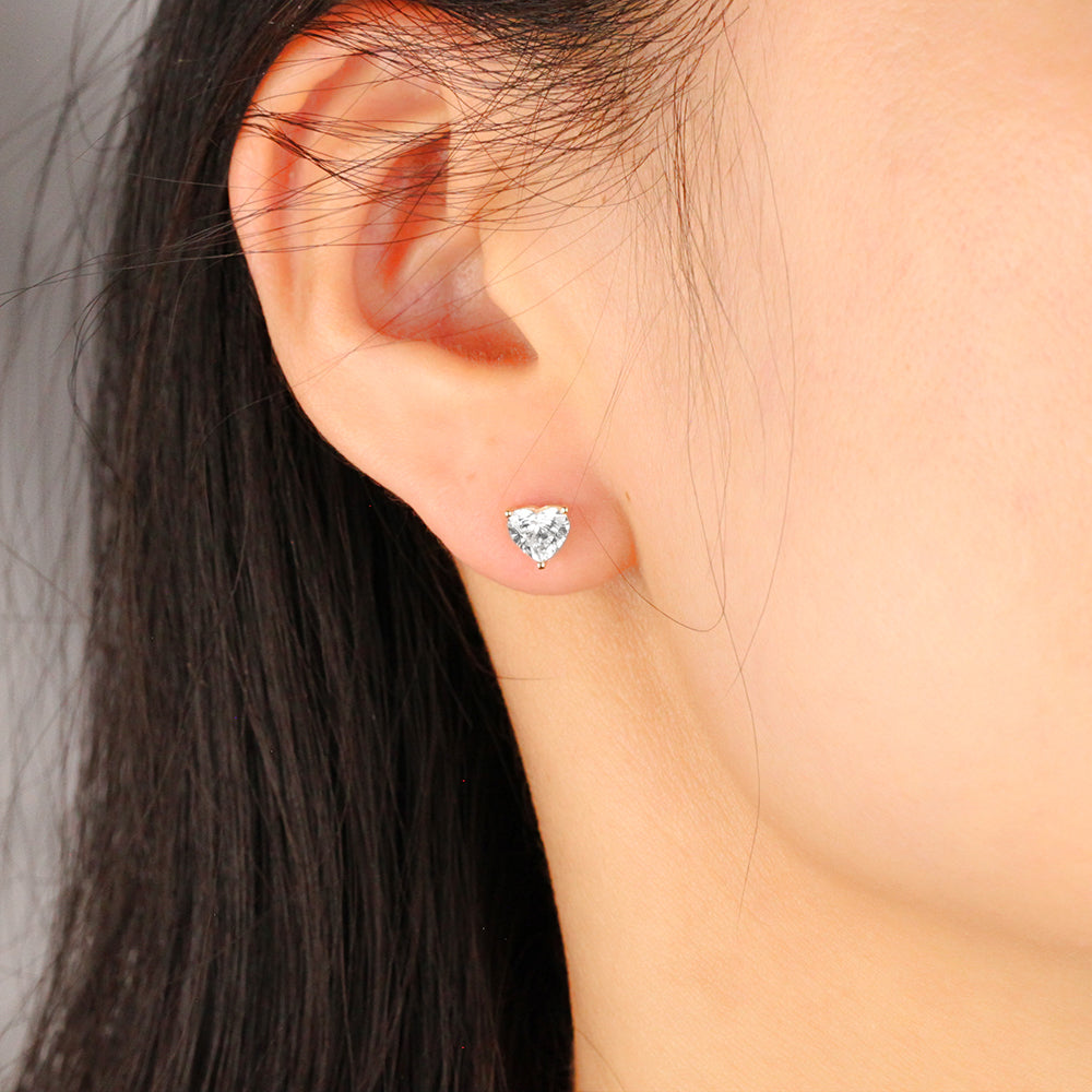   Classic Heart Cut Diamond Single Stud|  Classic Heart Cut Lab-grown diamond Single Stud| KindSpark Jewellery| Affordable jewellery for everyday wear
